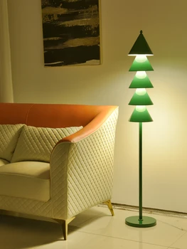 Рождественская елка, Новый торшер, гостиная, край дивана, Высококачественная прикроватная тумбочка для спальни, детская комната, мультяшные декоративные светильники